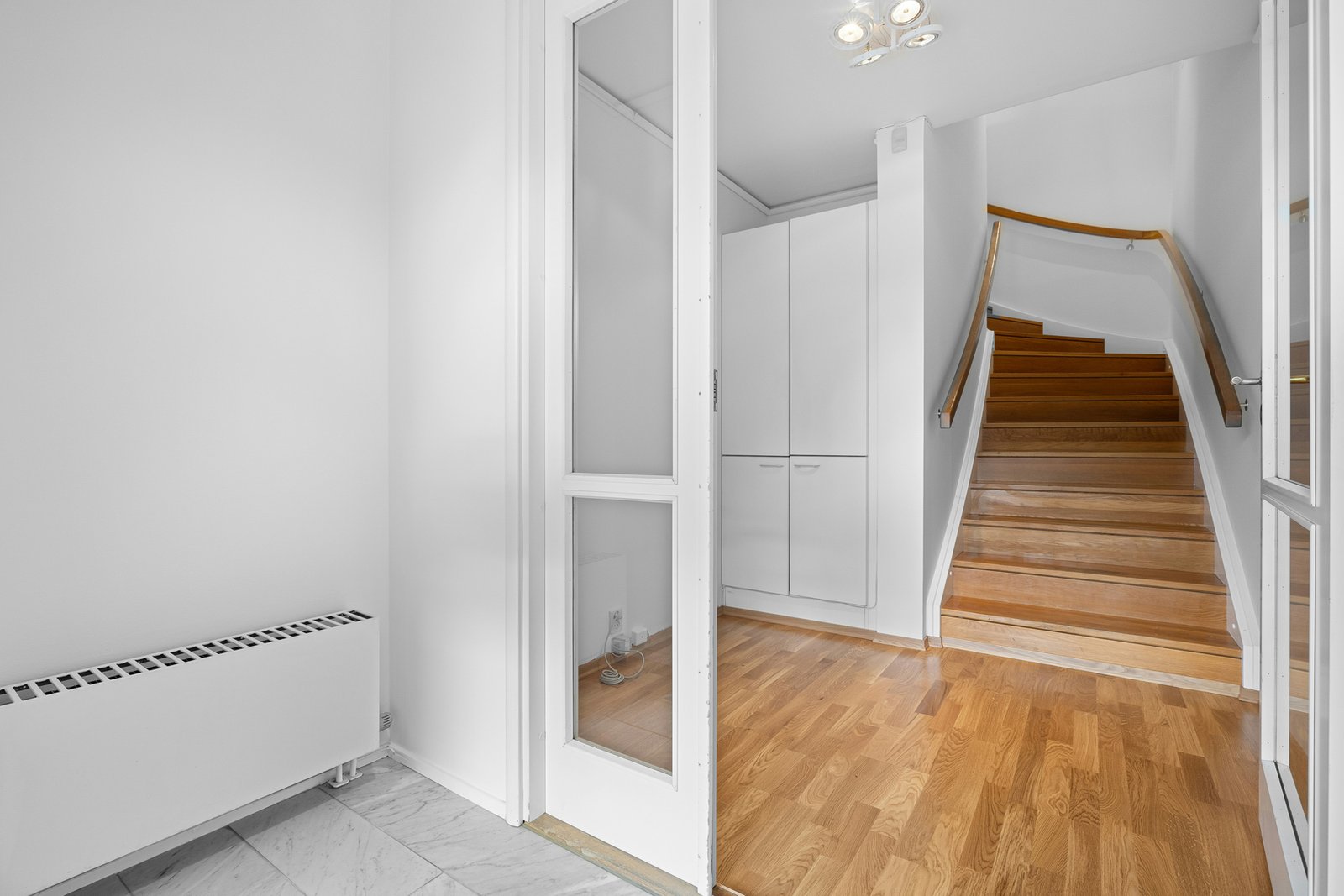 Thermostatregler an einem Heizkörper